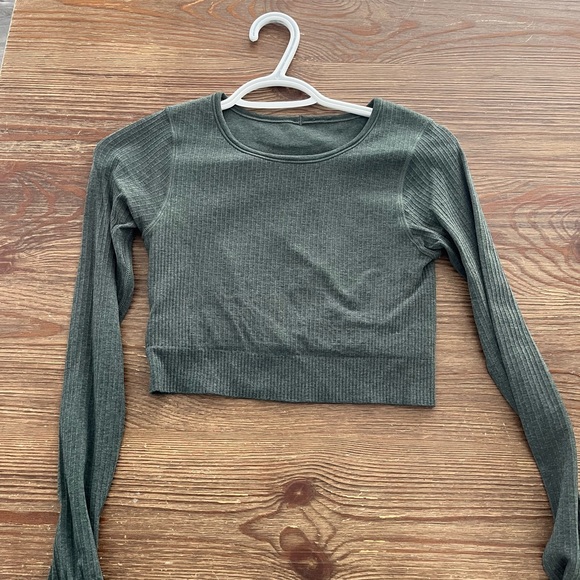 Lululemon Ebb to Street Long Sleeve Shirt - Picture 3 of 4